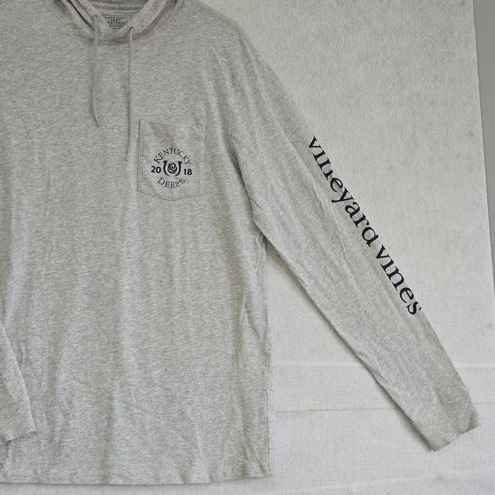 Vineyard Vines Kentucky Derby 144th 2018 Hoodie Shirt Gray Mens Medium B448